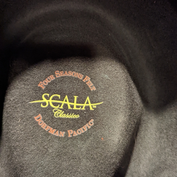 Scala wool felt hat with feather.  Brown. - Picture 5 of 6